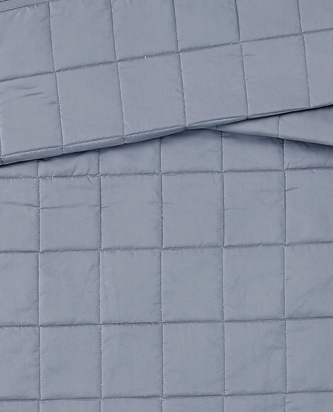 DETAIL IMAGE OF GARMENT SOLID WASH 3 PIECE QUILT SET | PEM-Wash Blue-400