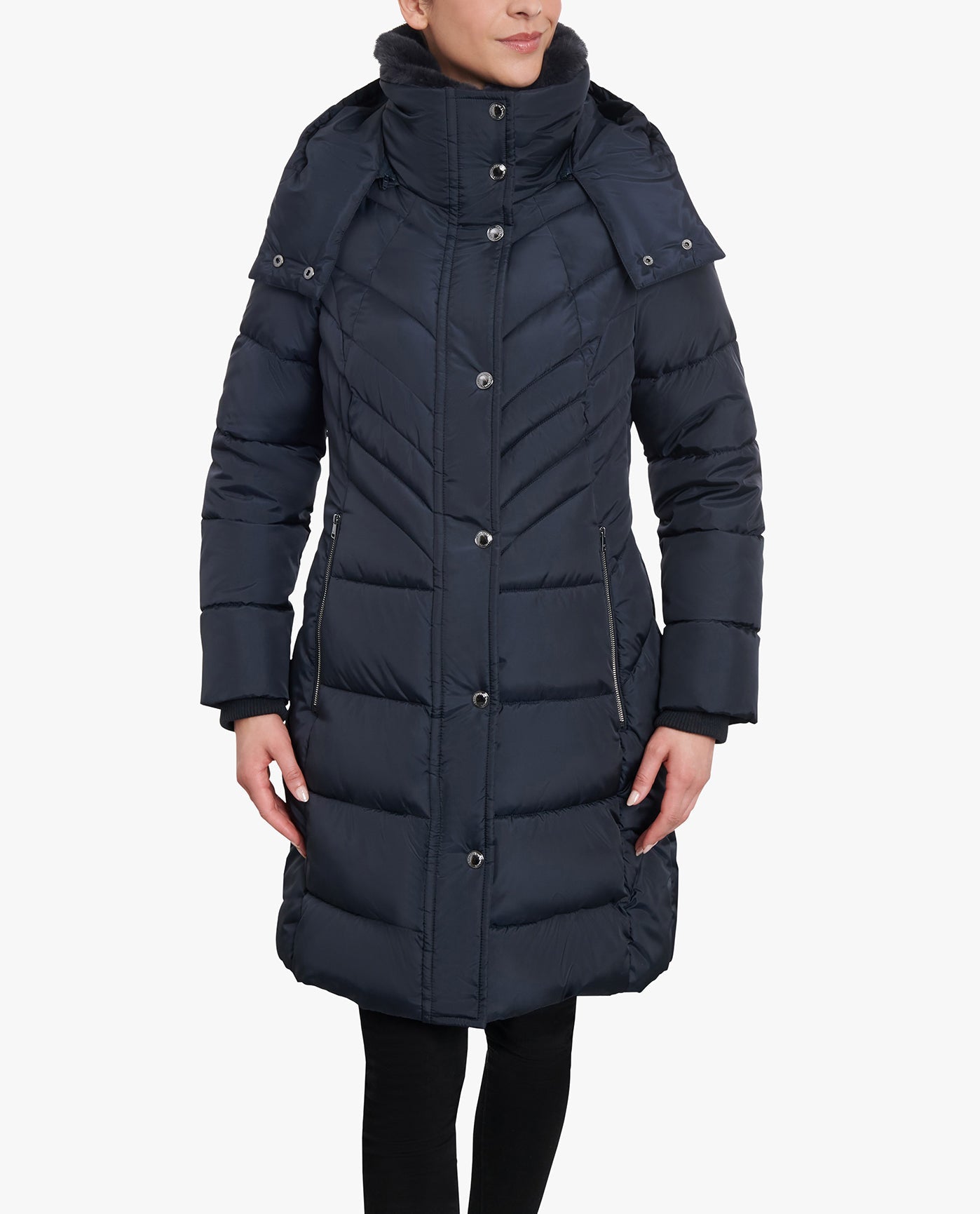 SIDE VIEW OF ZIP-FRONT HOODED HEAVY WEIGHT PUFFER JACKET WITH BUTTON-OFF FUR COLLAR | NAVY