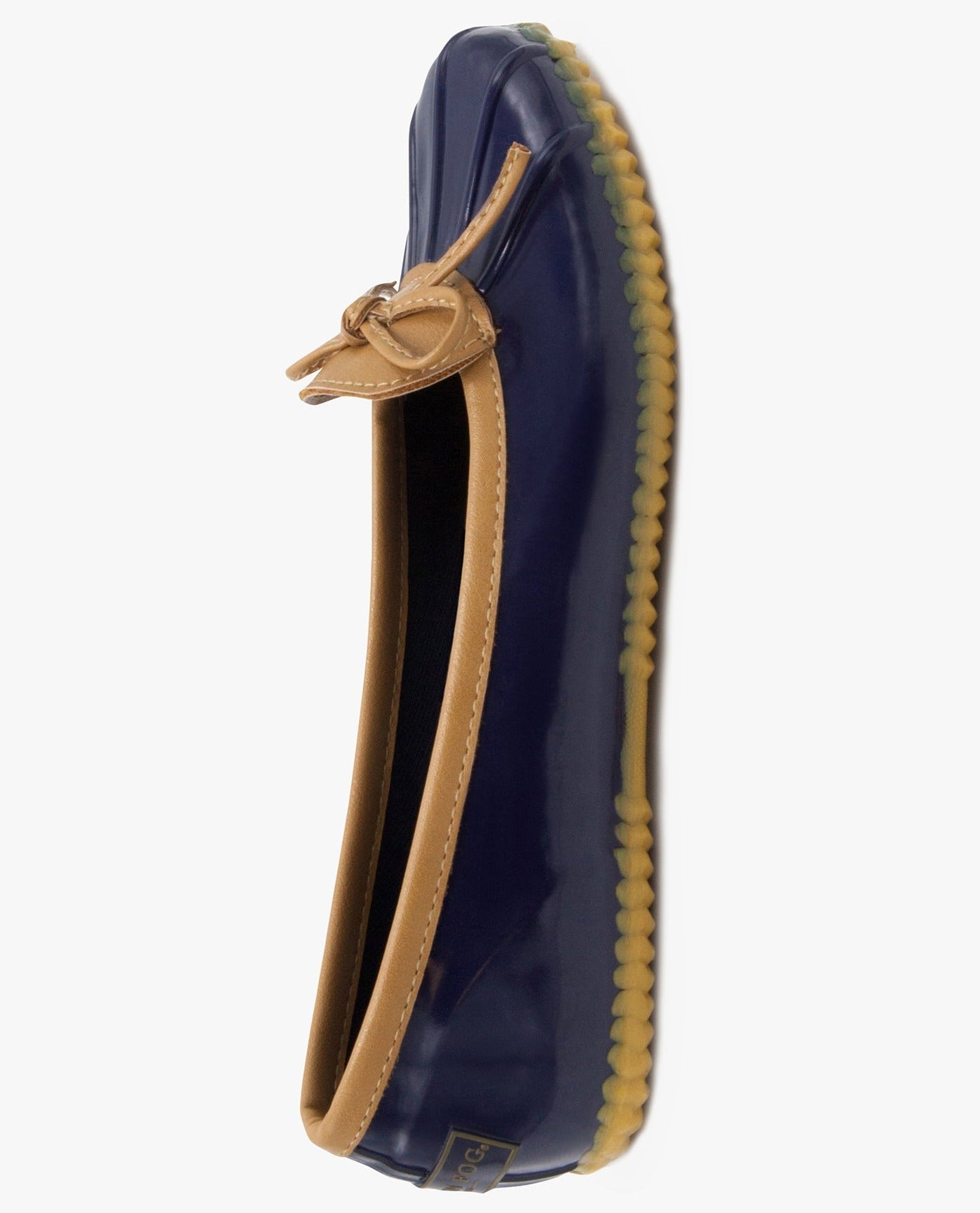 SIDE VIEW  OF WOMENS WEBSTER DUCK SHOE | ESO_NAVY_400