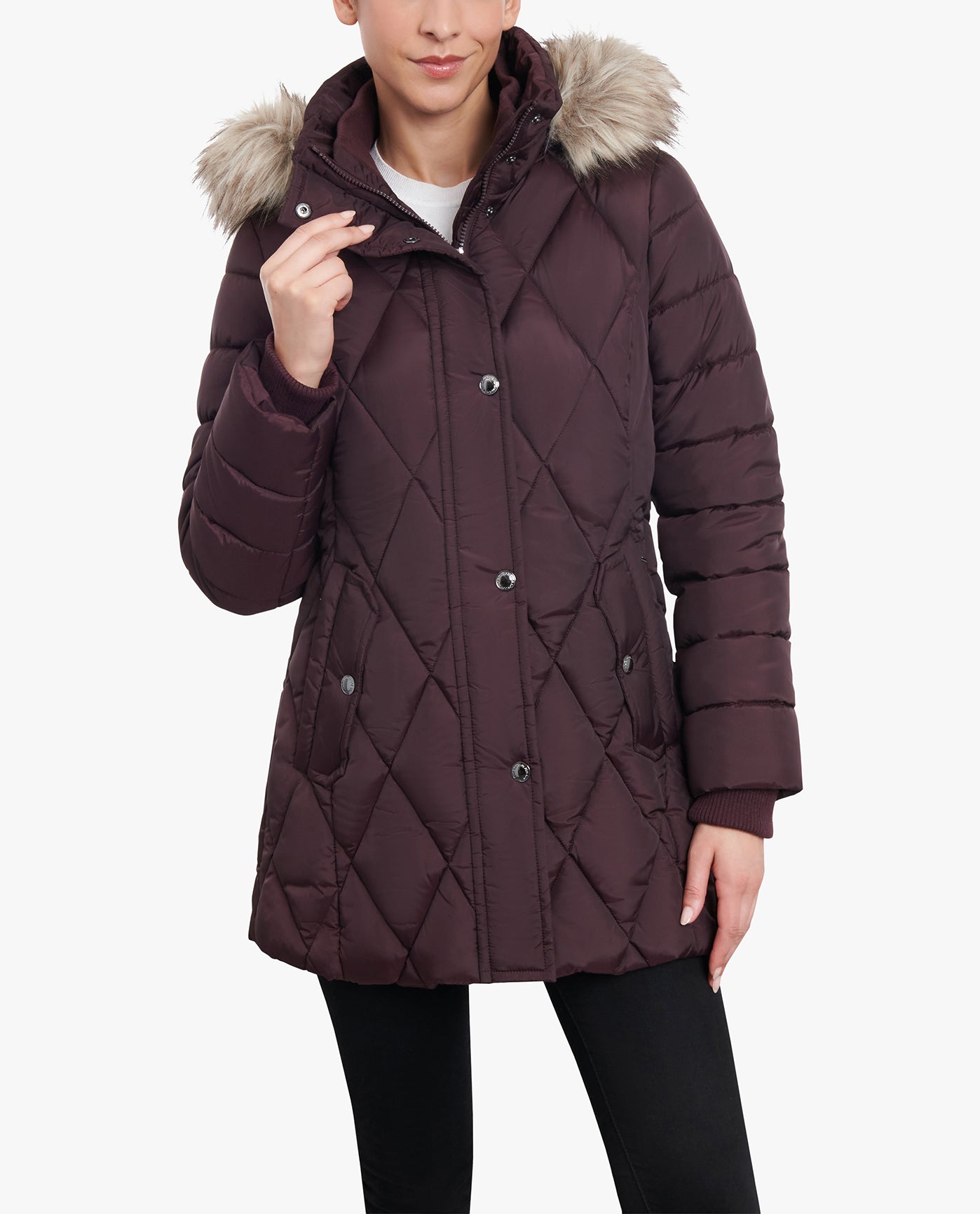 SIDE VIEW OF ZIP-FRONT DIAMOND QUILTED JACKET WITH ZIP-OFF FUR TRIM HOOD | BURGUNDY